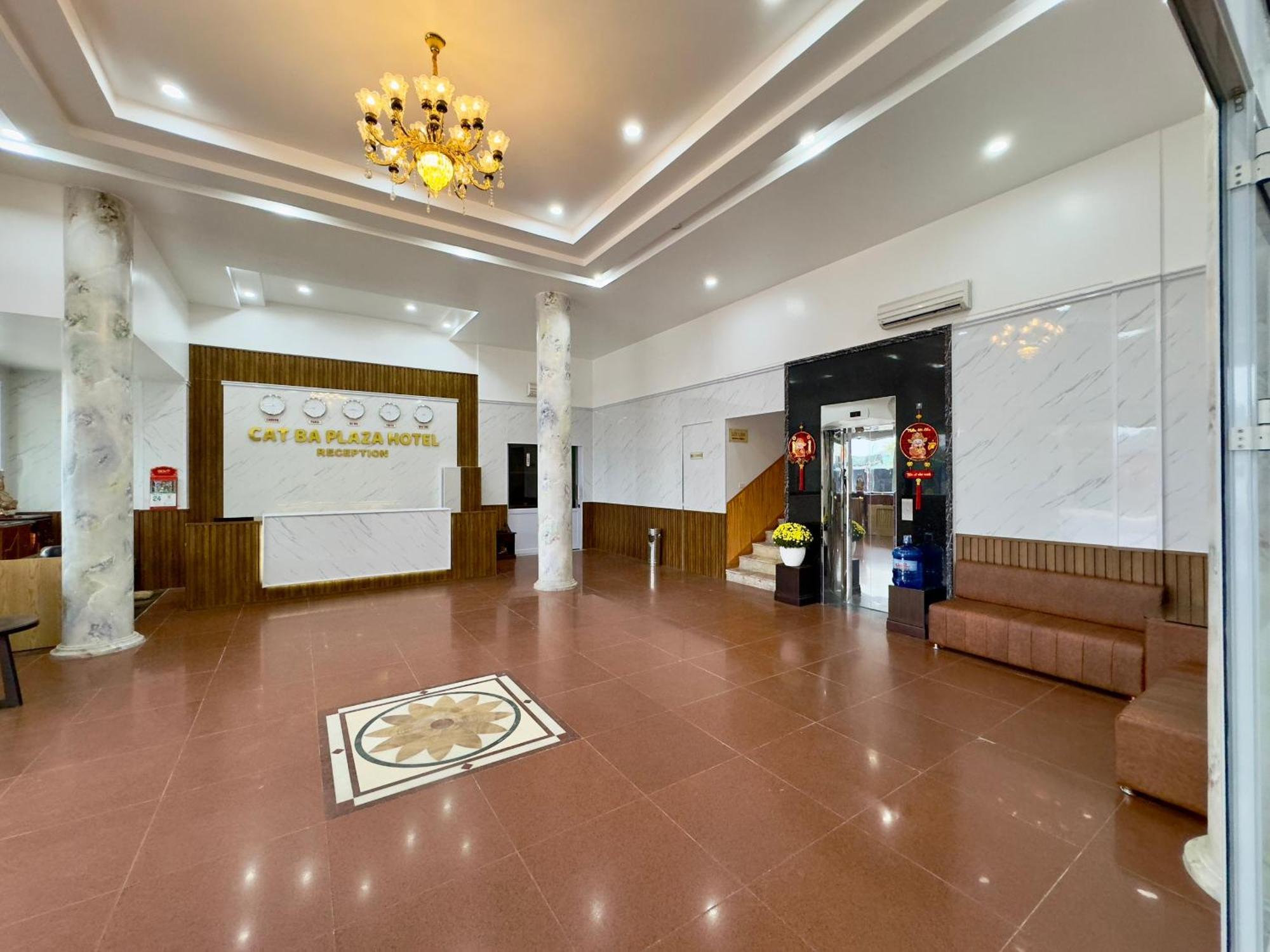 Cat Ba Plaza Hotel Dong Khe Sau Buitenkant foto