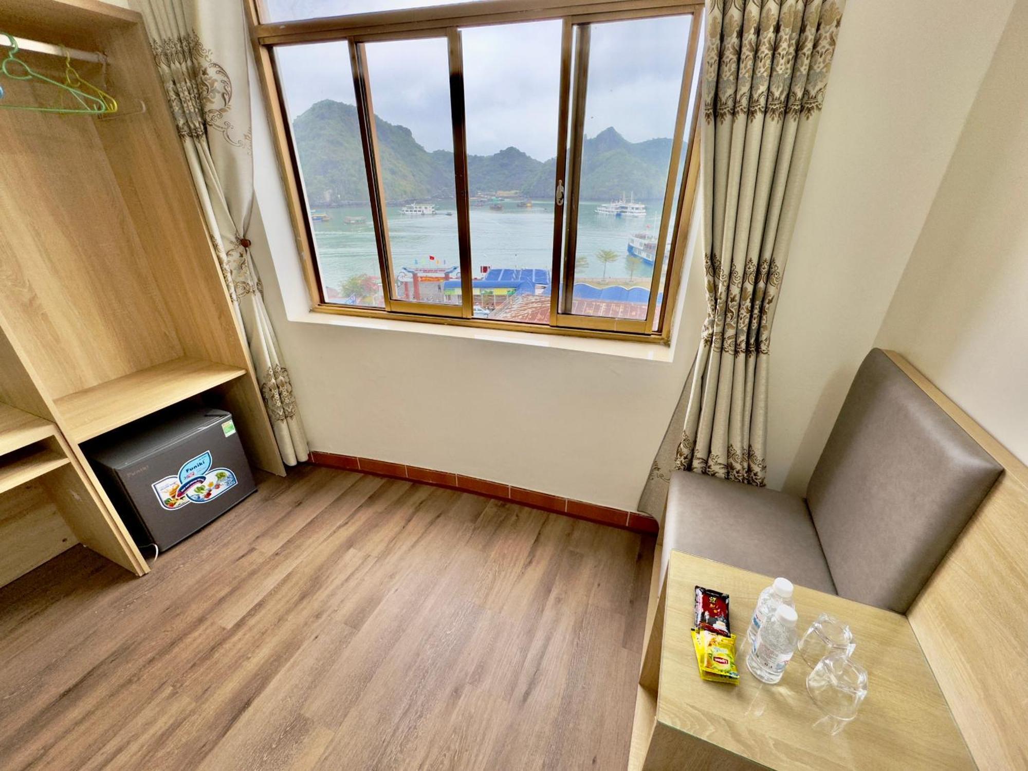 Cat Ba Plaza Hotel Dong Khe Sau Buitenkant foto
