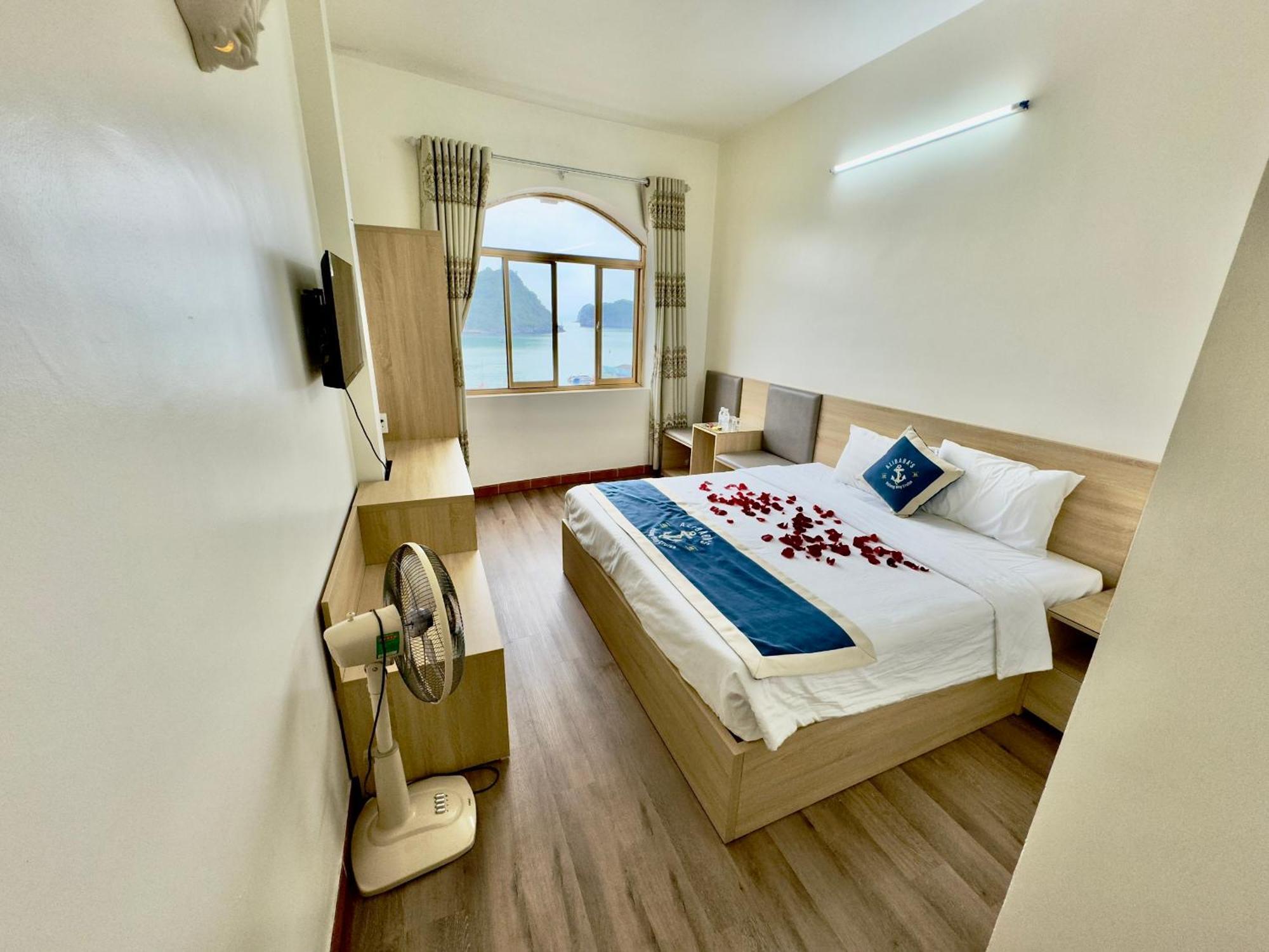 Cat Ba Plaza Hotel Dong Khe Sau Buitenkant foto