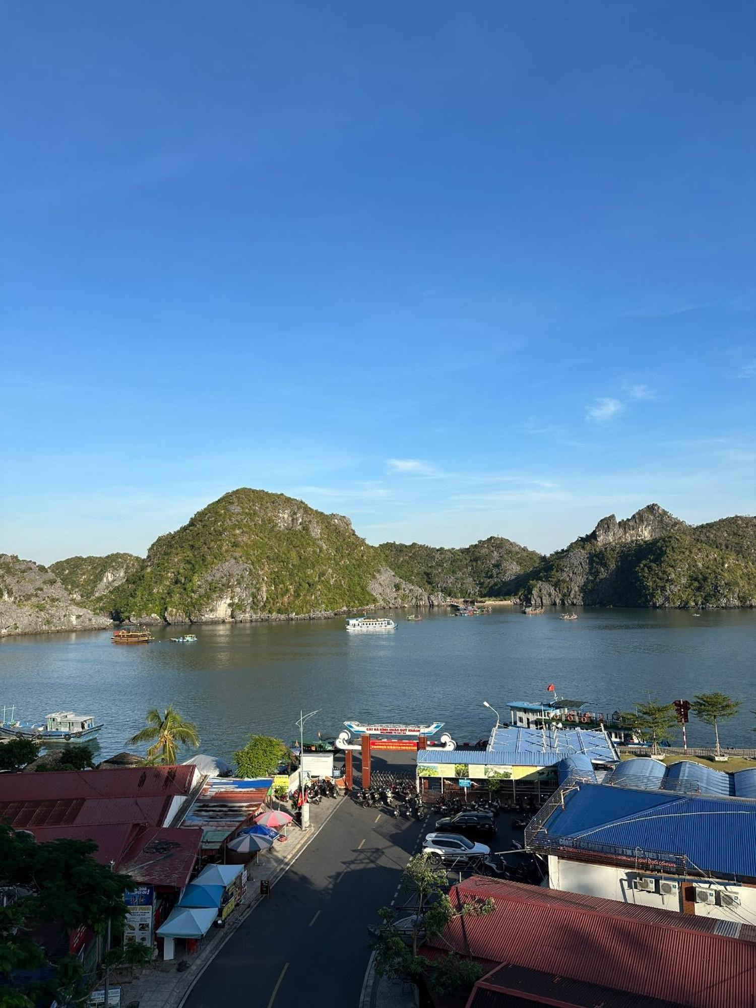 Cat Ba Plaza Hotel Dong Khe Sau Buitenkant foto